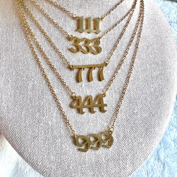 Stainless Steel Angel Number Pendant Necklace 111 222 333 444 555 777 888 999 - Picture 3 of 9